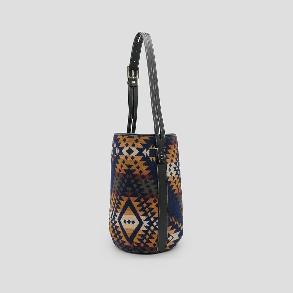 MARCHE PENDLETON | A VACATION MARCHE PENDLETON | A VACATION