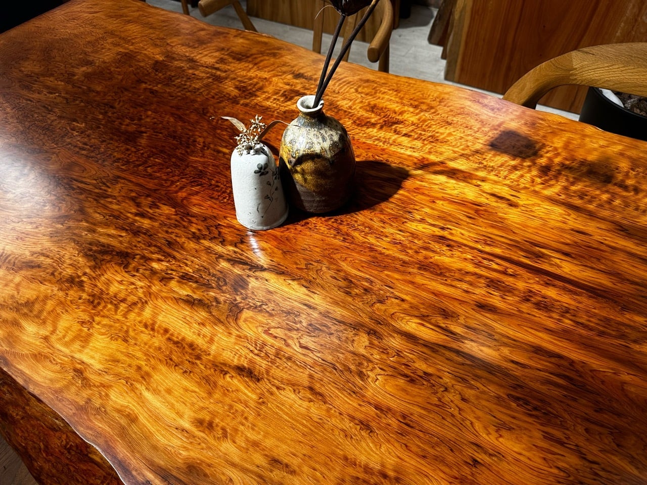 屋久杉（ヤクスギ）_1930×960-770×57_浅草本店_テーブル天板/一枚板