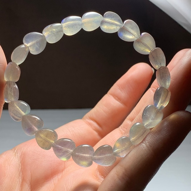 no6.シラーが美しい☆ハート・ラブラドライト ブレスレット