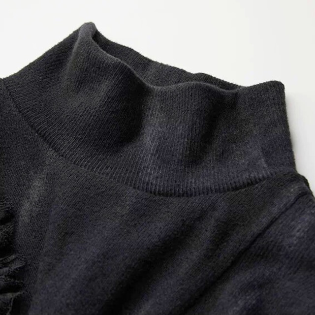 Embroidered high neck detail top C1422