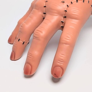 再入荷!【 The Addams Family / アダムスファミリー / Wednesday / ウェンズデー 】 The HAND ( ハンドくん )1/1 ラバーフィギュア 〚アメリカン雑貨 アメトイ〛