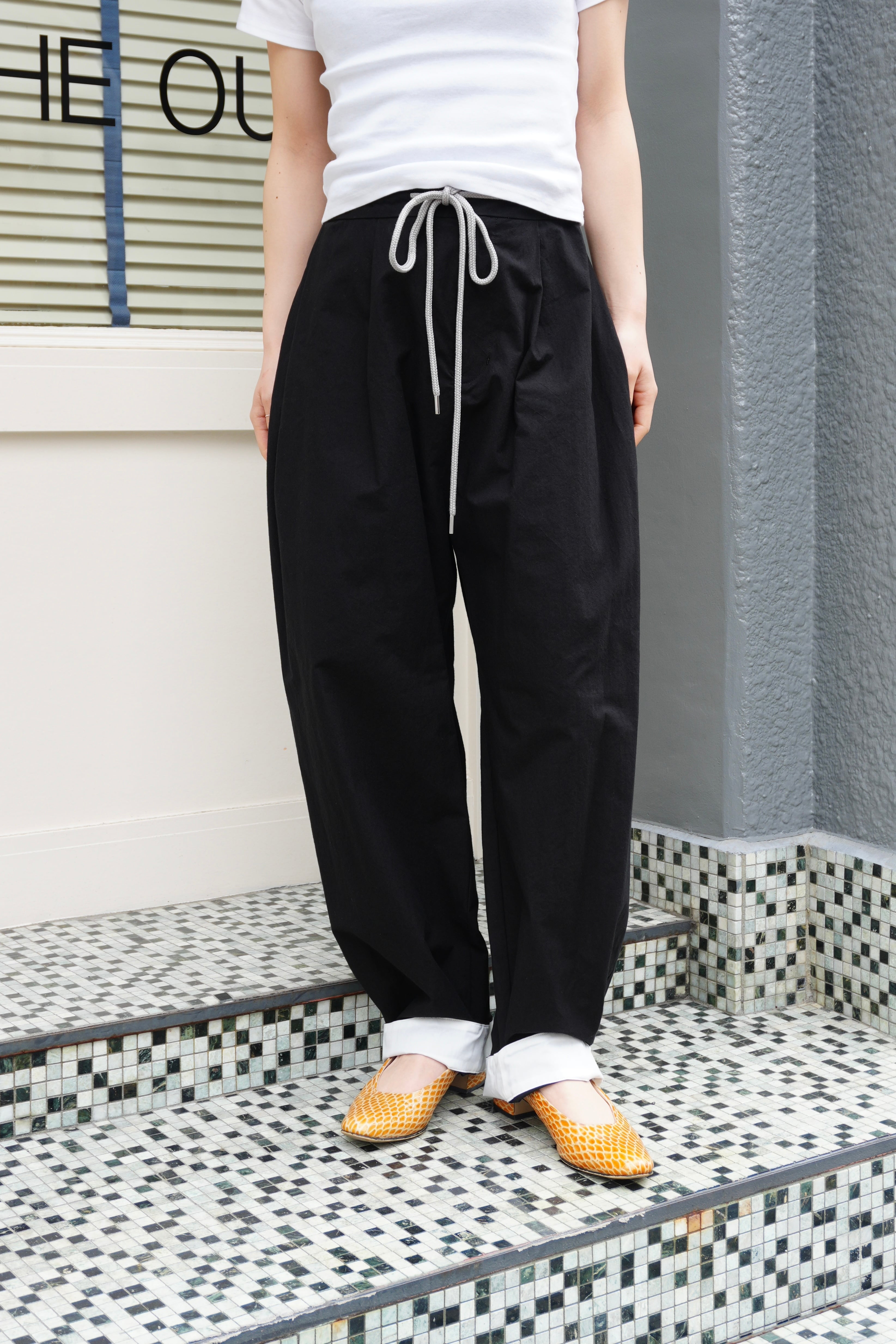 【KAYLE】COTTON BROAD BARREL TROUSERS