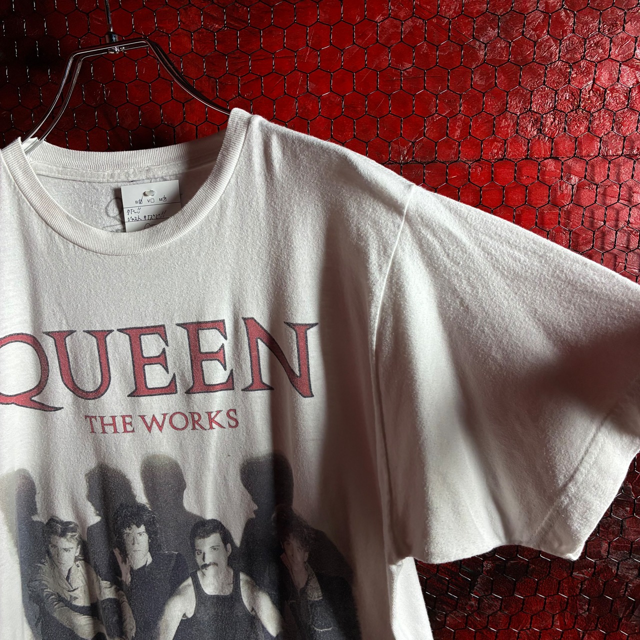 QUEEN THE WORKS オフィシャルバンドTシャツ　白　クイーン