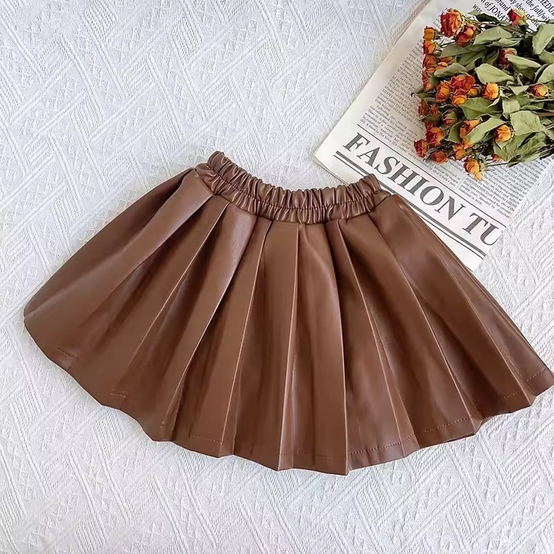 レザー風プリーツミニスカート
