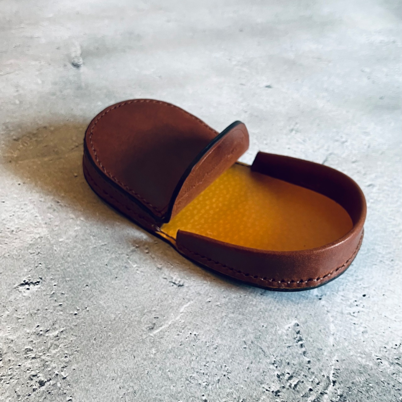【COIN CASE】馬蹄型小銭入れ　ダークブラウン