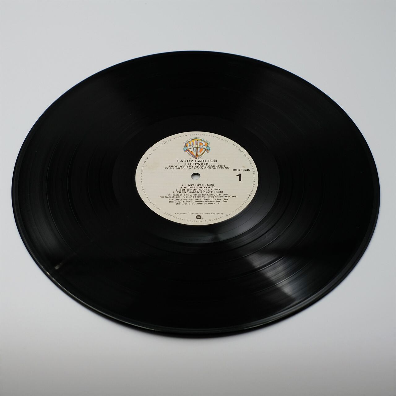 (米国盤LPレコード) Larry Carlton / Sleepwalk Amazon.com: Sleepwalk: CDs & Vinyl