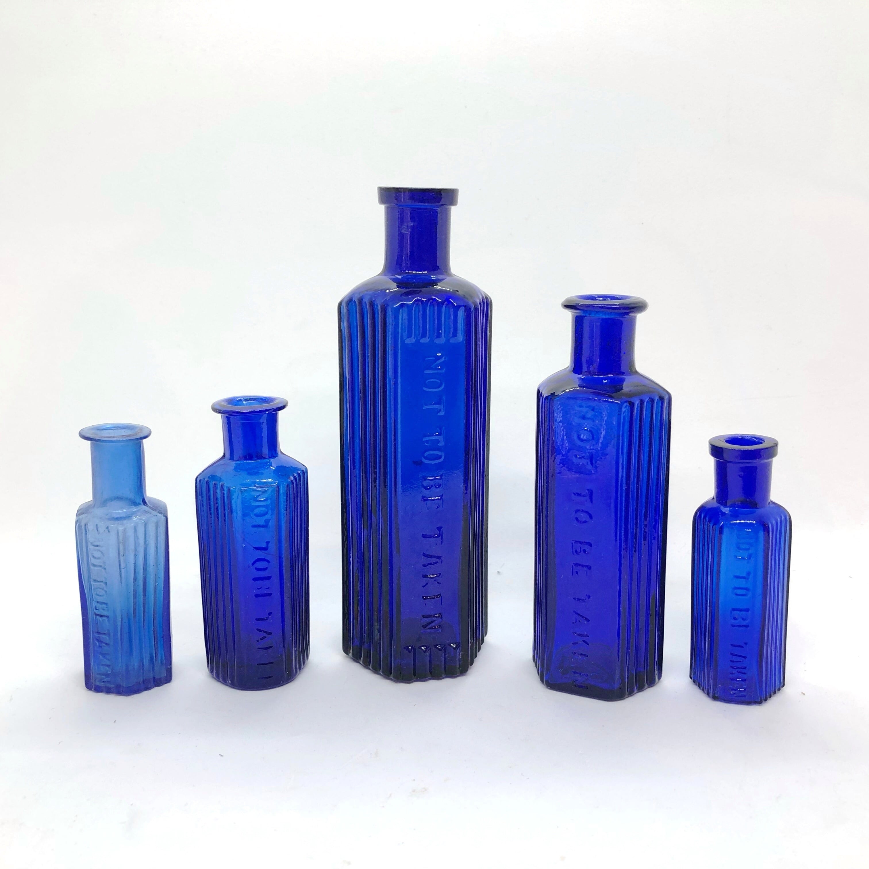 【現在非売品】青いガラス瓶 現在非売品】青いガラス瓶 現在非売品】青いガラス瓶 現在非売品】青い