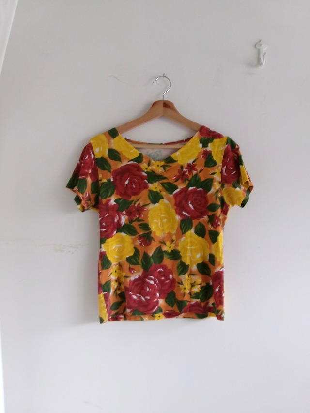 Flower pattern tee | 花柄Tシャツ