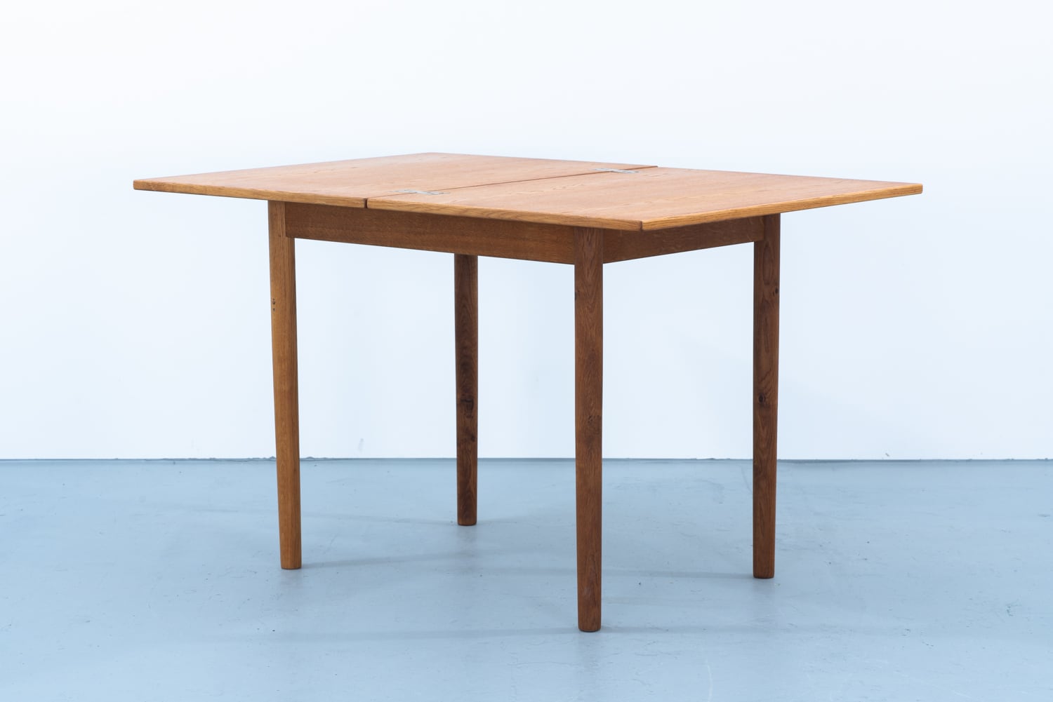 Borge Mogensen | Table | kaikki gallery | 北欧ヴィンテージ家具の