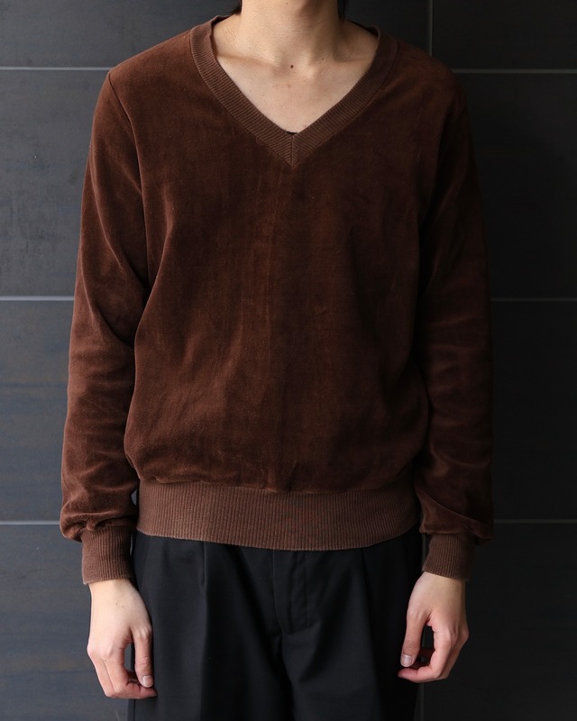 velour v neck top