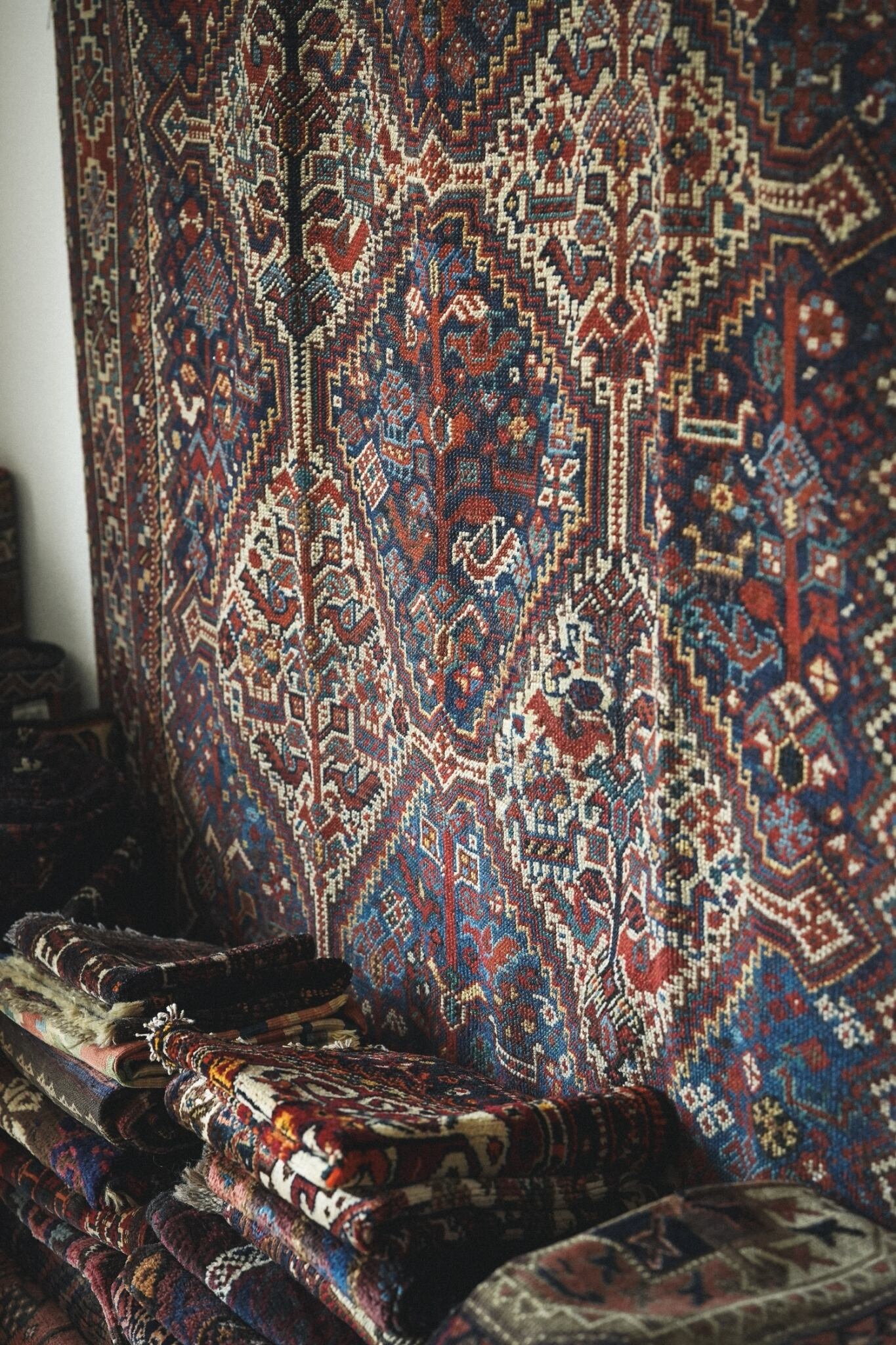 1267-Antique Khamse rug | 手織りのヴィンテージラグ専門店 | Bahr