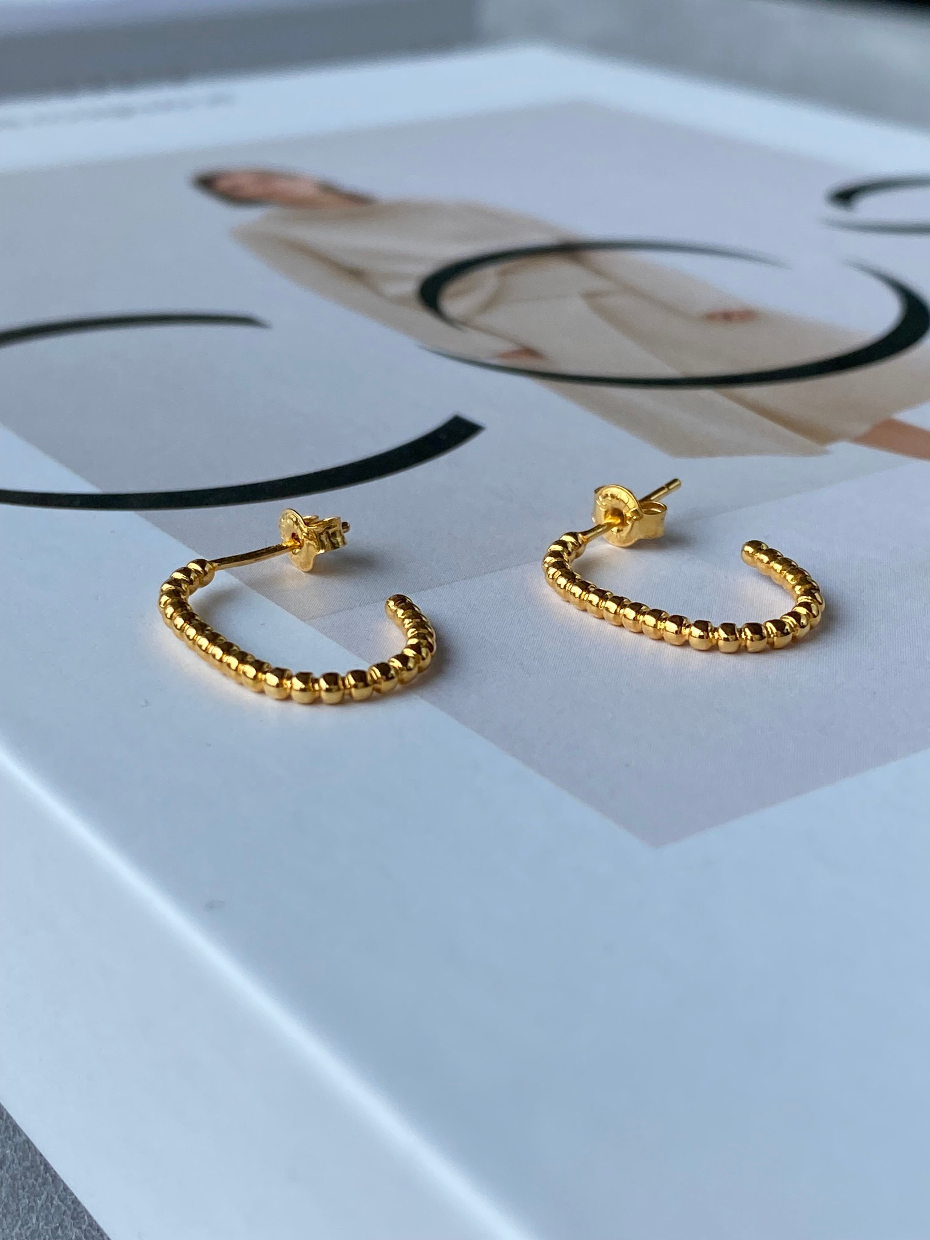 18KGF Bead Curve Pierce ◇ PG25006 | Yju