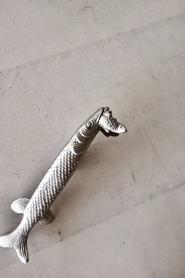 30s フランス 黙想する動物たちとアールデコ的カトラリーレスト 魚さん アンティーク