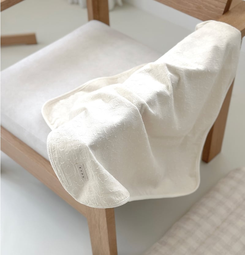 〈 即納アイテム 〉EYOU / もこもこブランケット