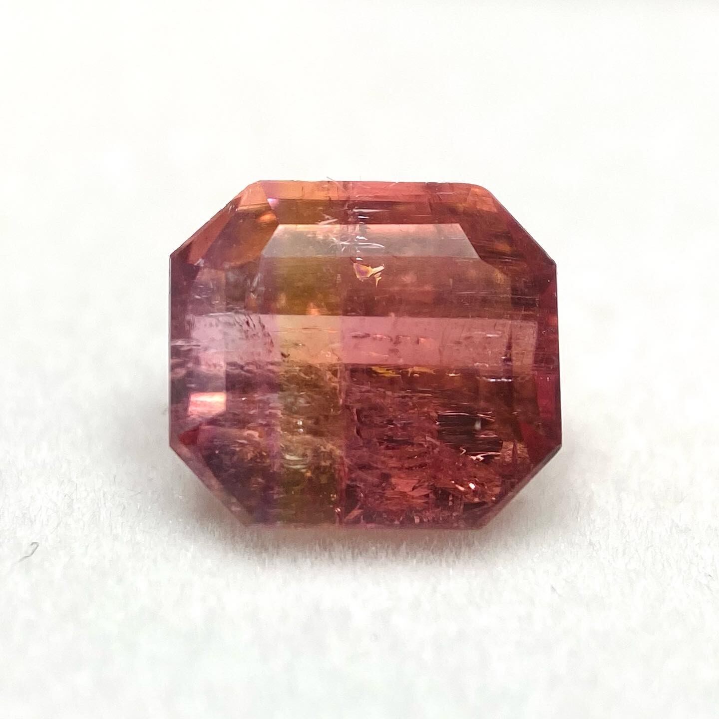 鮮やかな夕焼け　トルマリン