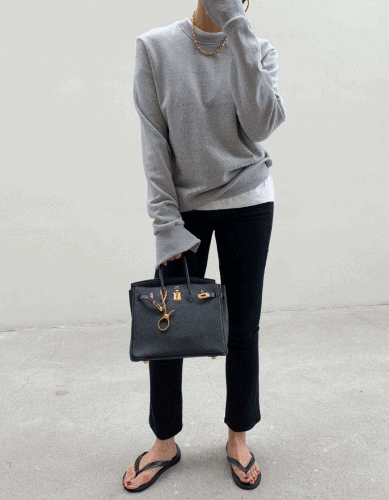 【4年連続BestSeller・再販】Slit-wrist Simple Sweater_2colors