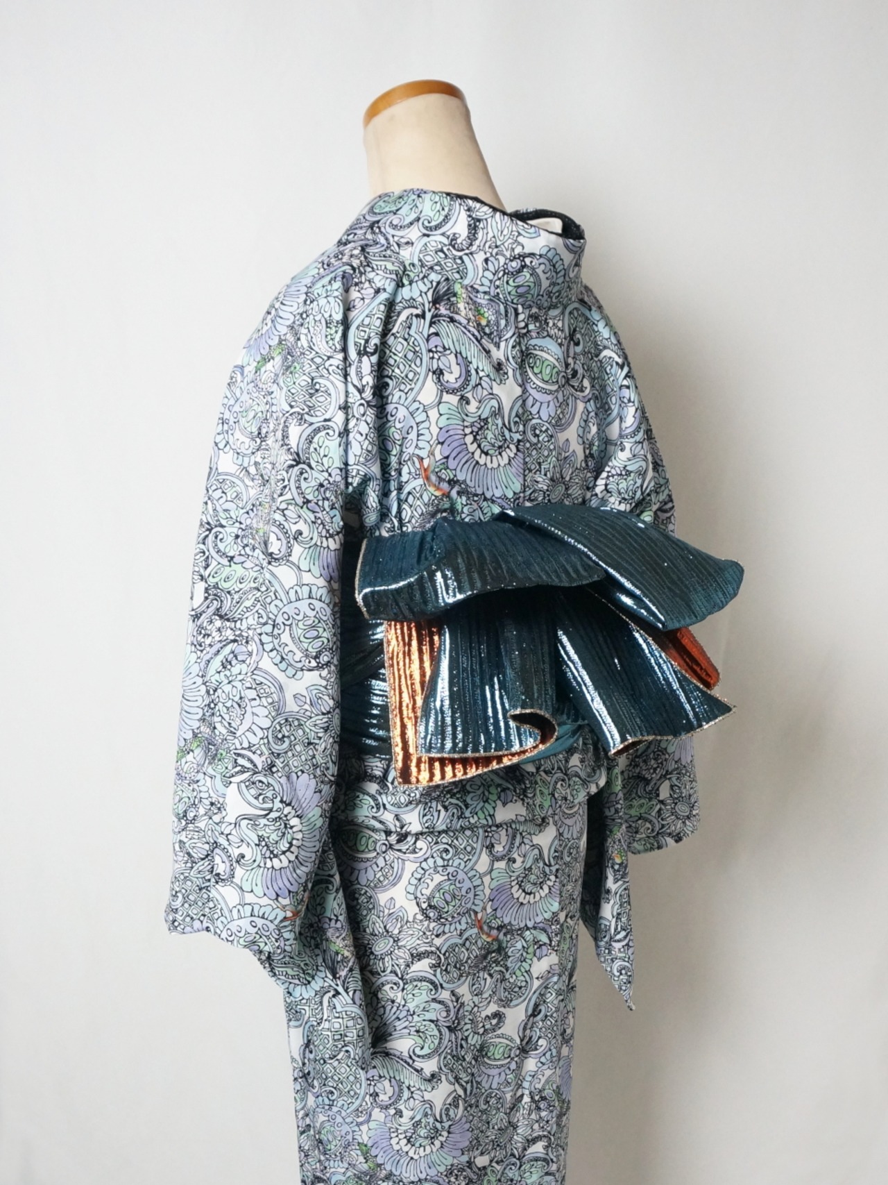 【受注商品】Rumi Rockキモノ「チェルシー」ホワイト　[A1658]