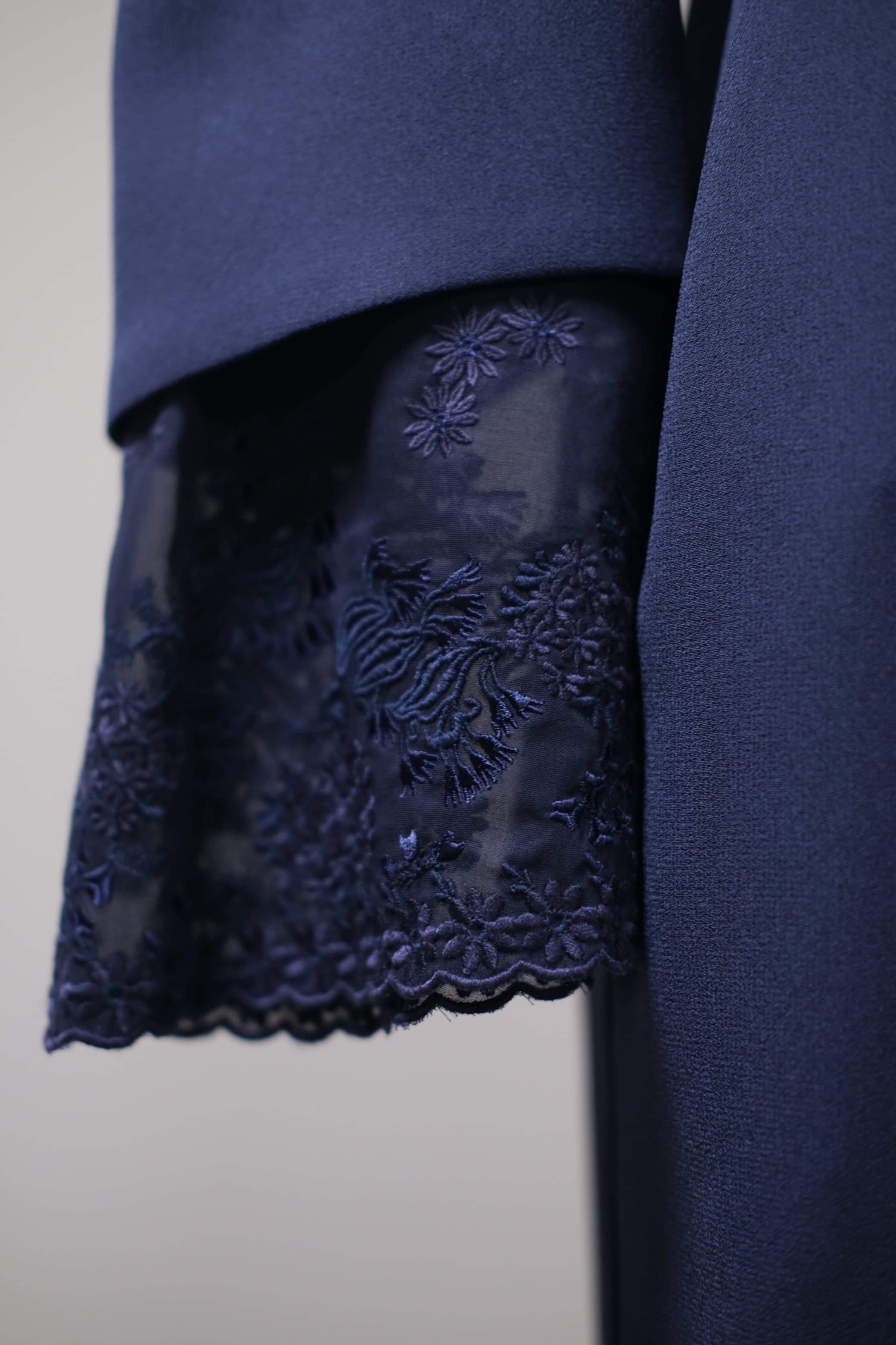 マメ Embroidered Cuffs A-Line Dress navy Embroidered Cuffs A-Line Dress - navy - Mame Kurogouchi