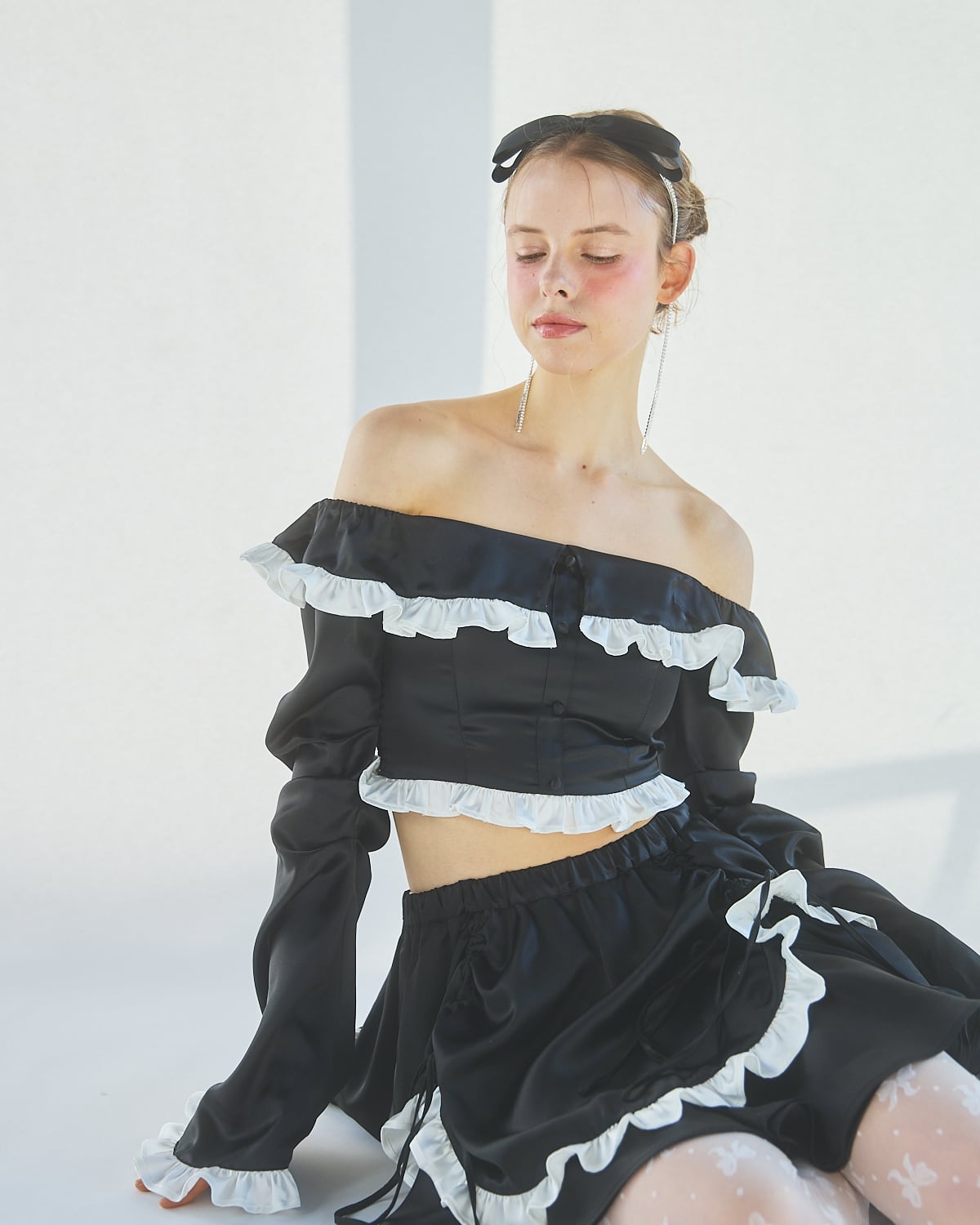 S/S フリルサテンブラウス | lilLilly official webstore