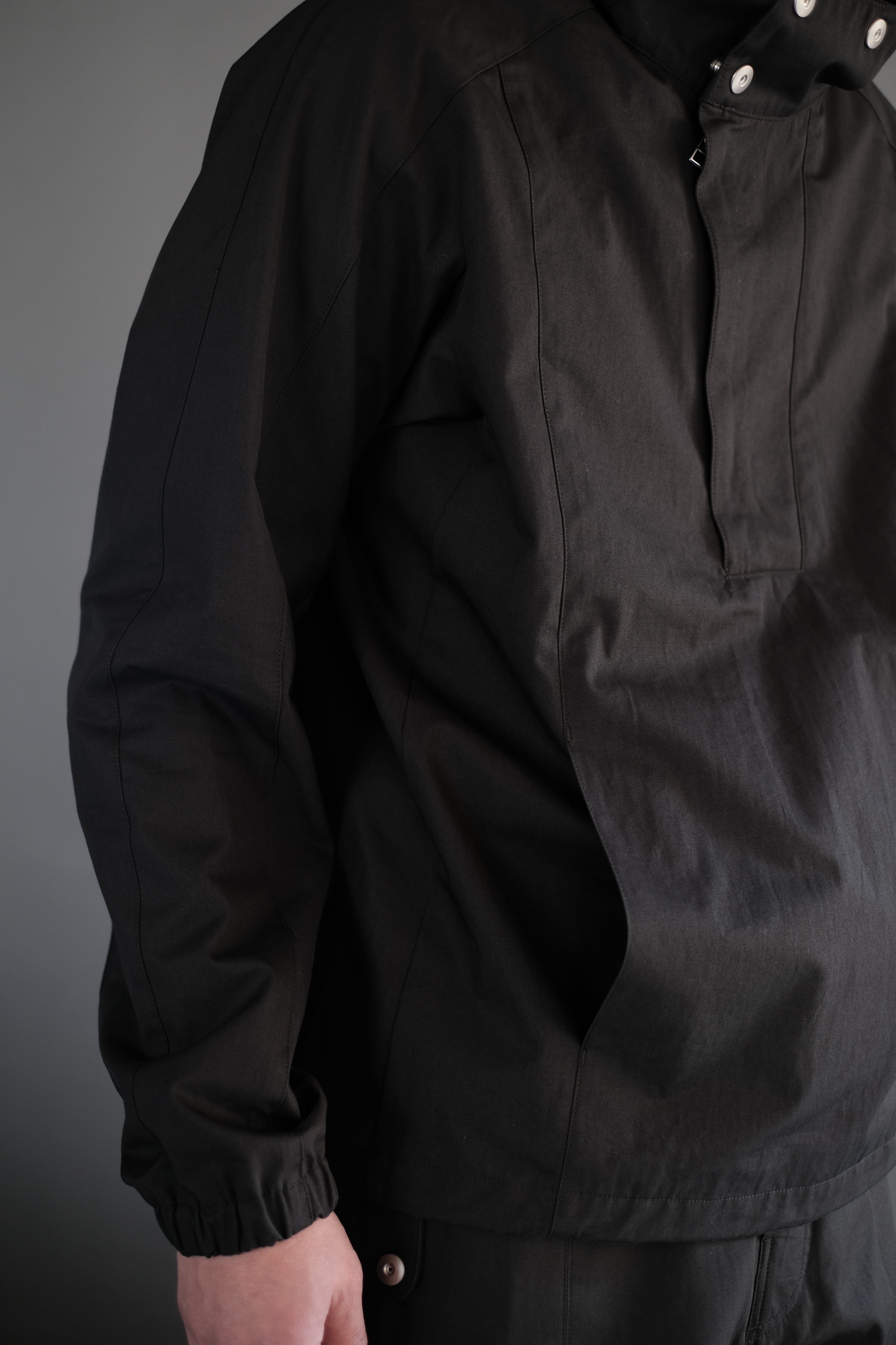 OMAR AFRIDI / AIDOS PARKA | LIVING