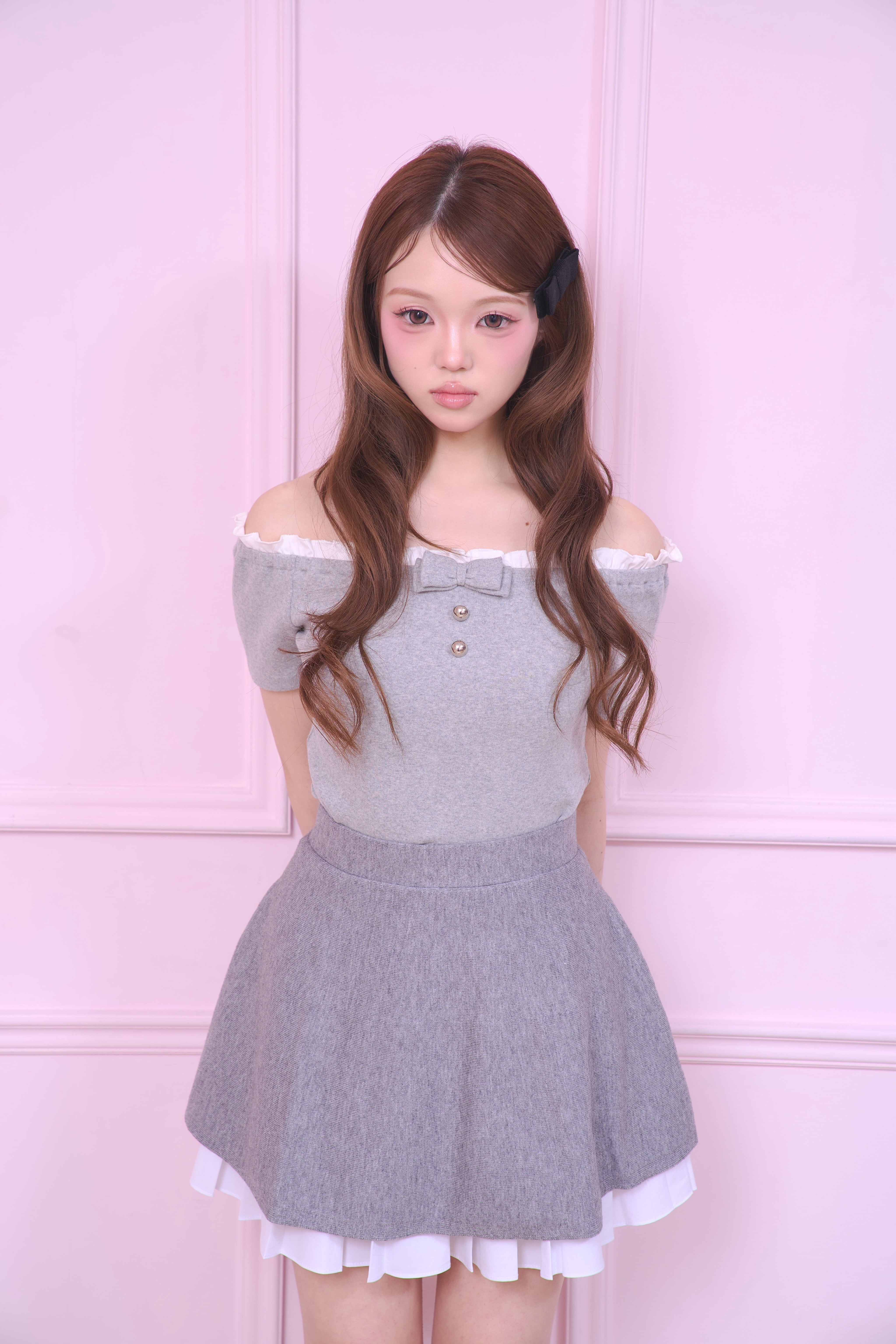 frill off shoulder ribbon tops〈gray〉 | PRIMAVELY