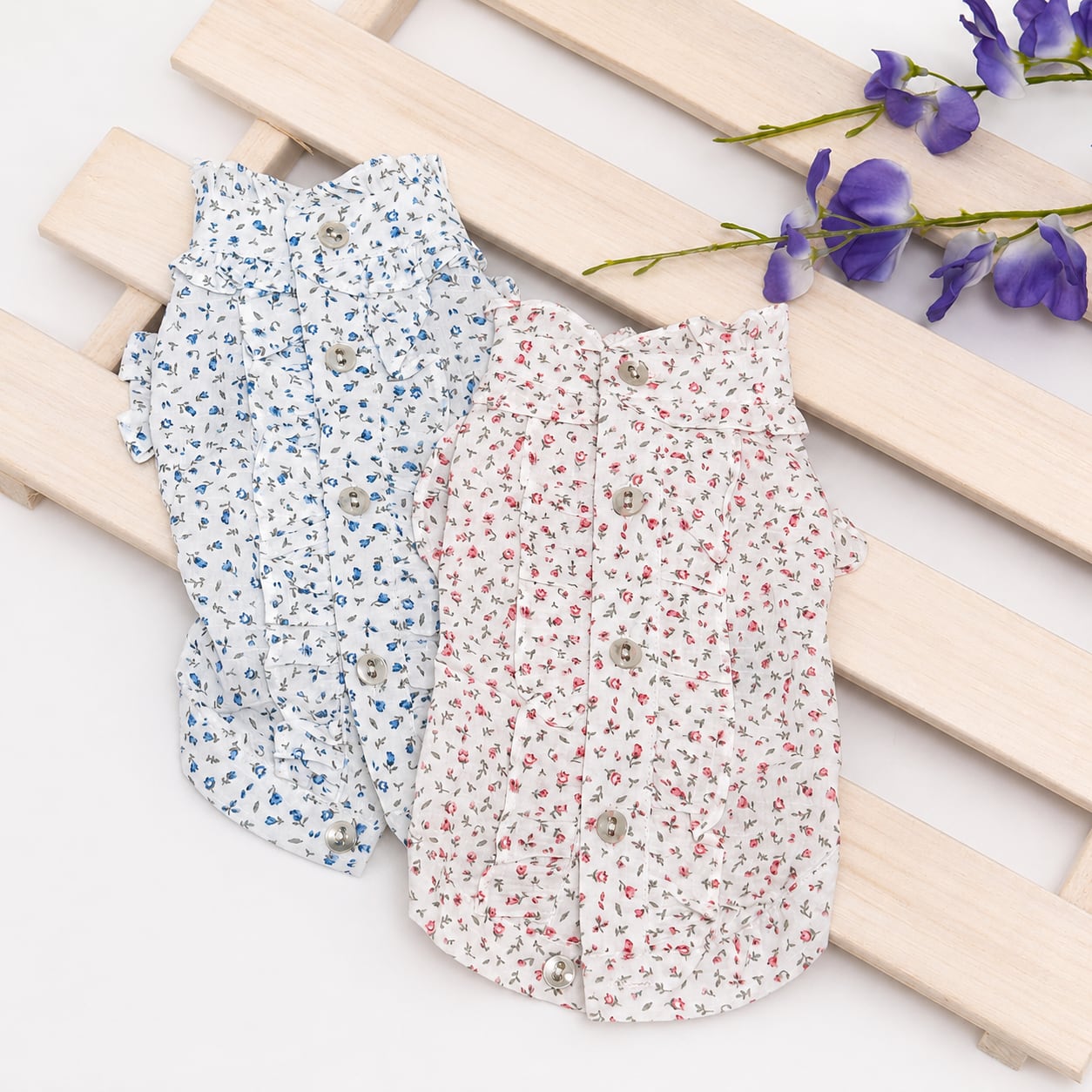 luv flower frill blouses S ~ XL 2color / ドッグウェア 犬服 フリル袖 ブラウス 袖なし 可愛い 犬の服 春夏 新作 花柄 シャツ おしゃれ top160
