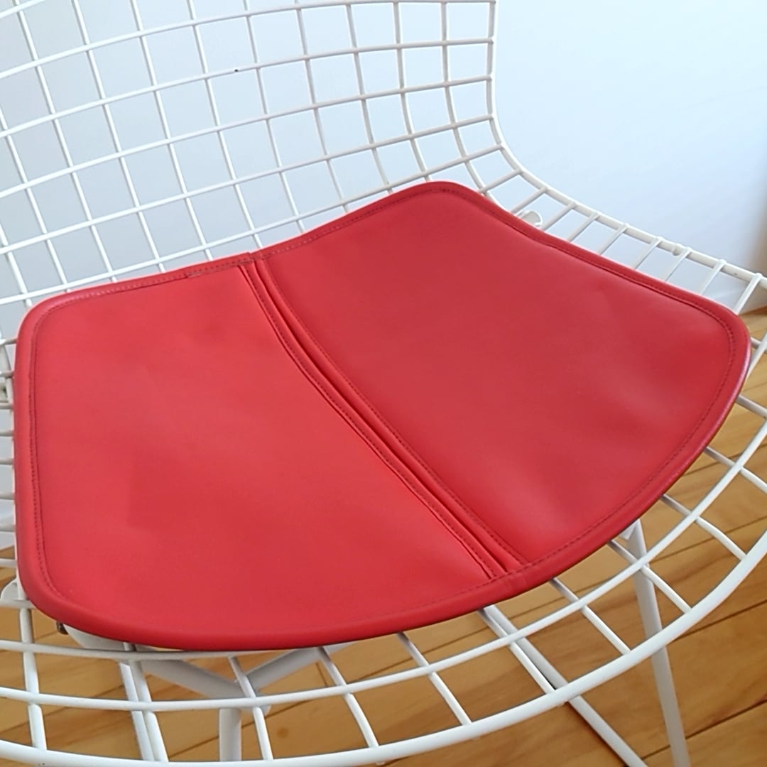 HOLD※ Knoll 420 サイドチェア ワイヤーチェア シートパッド付 HOLD※ Knoll 420 サイドチェア ワイヤーチェア シートパッド付