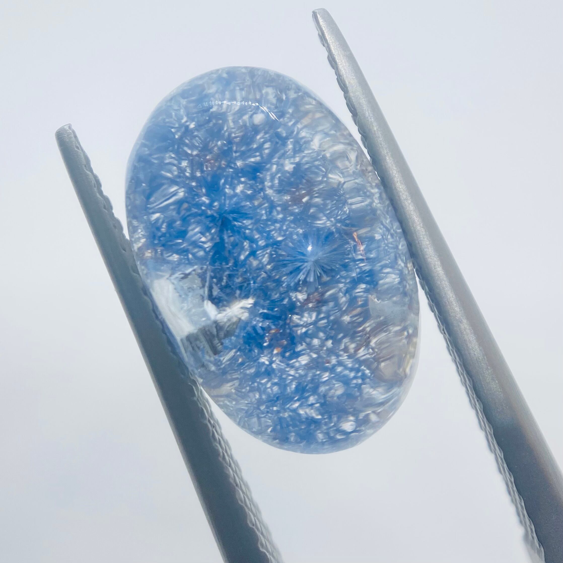 一番星の輝くデュモルチェライトインクオーツ