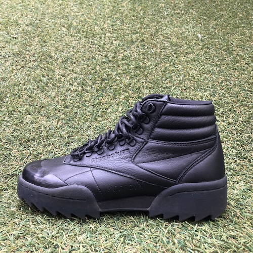 Reebok×GIGI HADID FREESTYLE HI NOVA RIPPLE リーボック×ジジ・ハディッド フリースタイル ハイ リップル G825