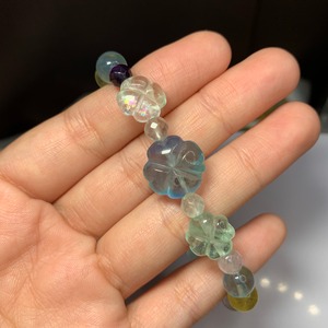 D3.クローバーフローライトデザインブレスレット