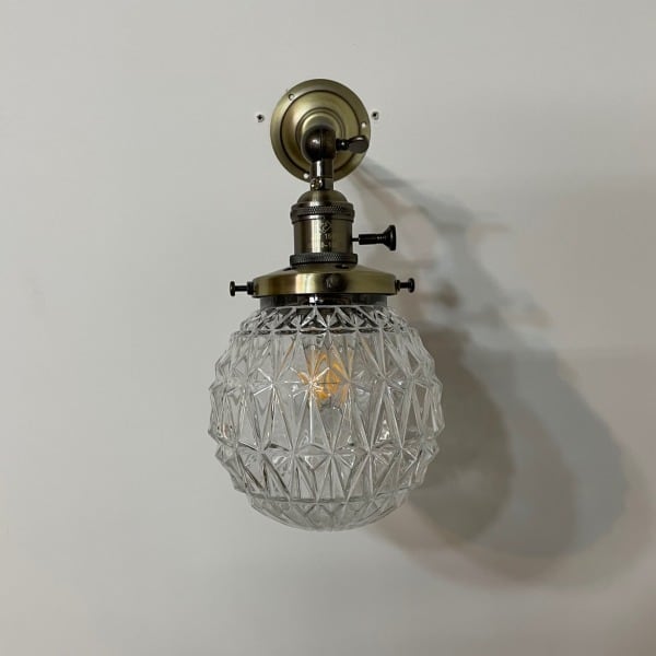 カメラ？いいえ実は❥❥の形に写るランプです。 【アンティークランプ】 ガラスブラケットランプ可動式 ブラケットライト | a gleam