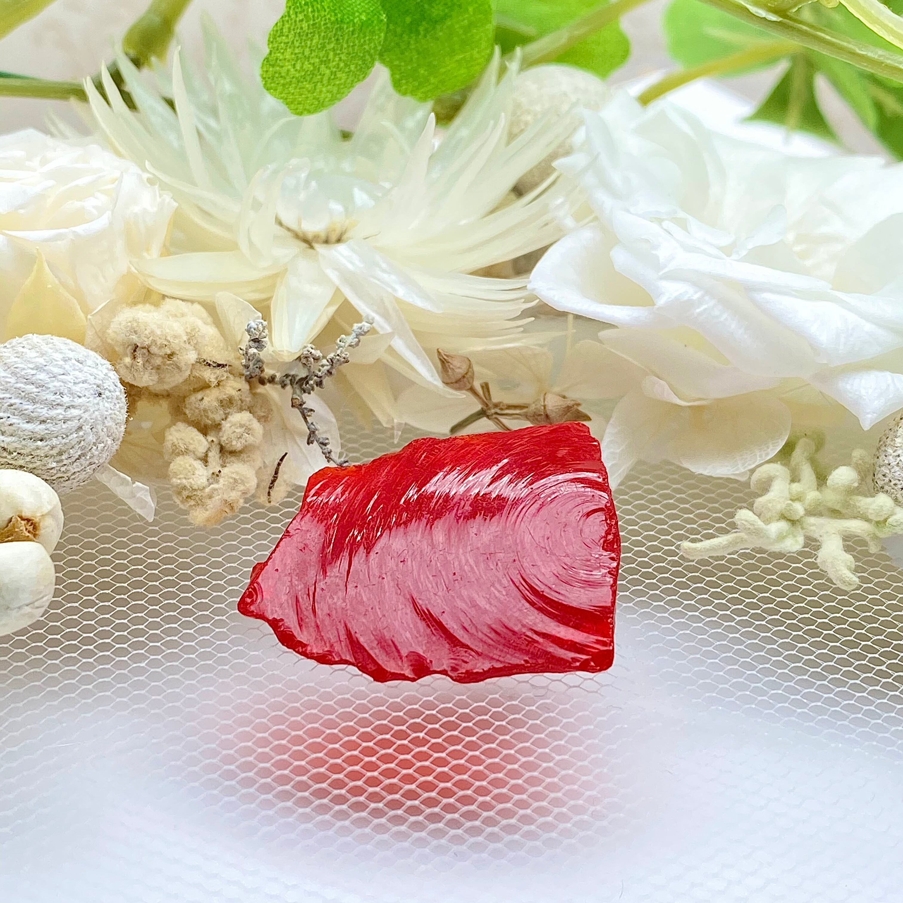 インドネシア産アンダラクリスタル原石 クラウディレッドF