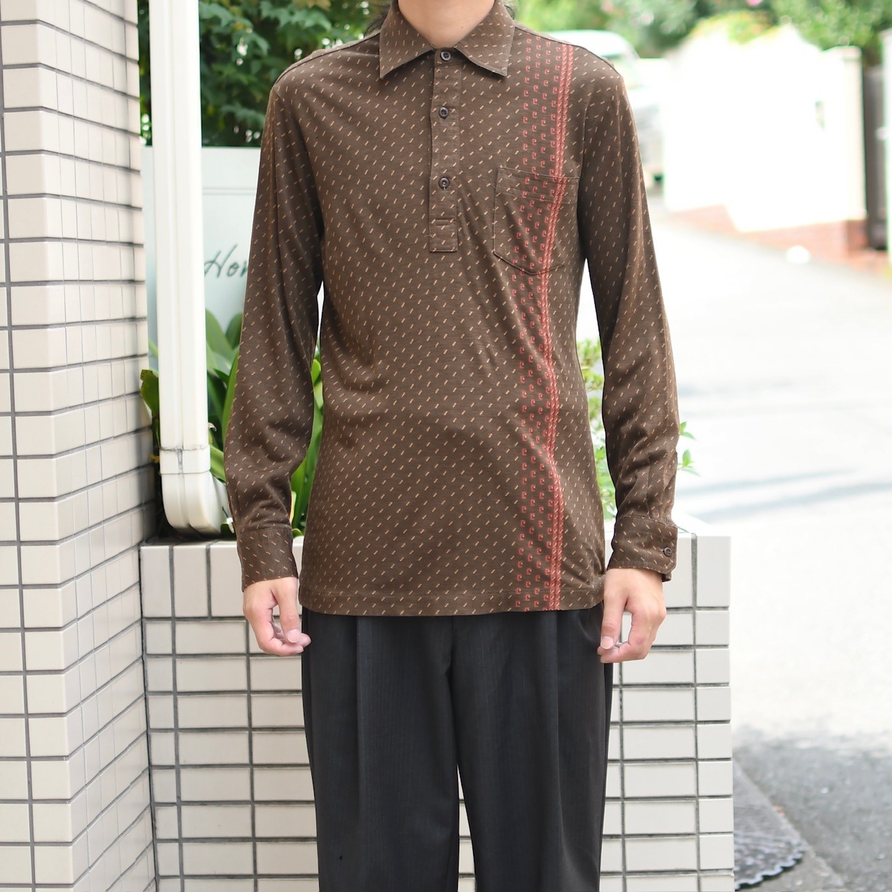 pattern polo shirt brown