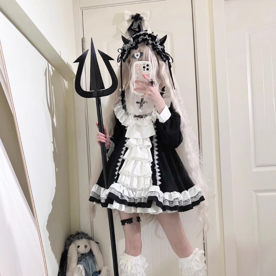 ゴスロリ通販 With U ファッション ワンピース 修道女風 ふわふわ