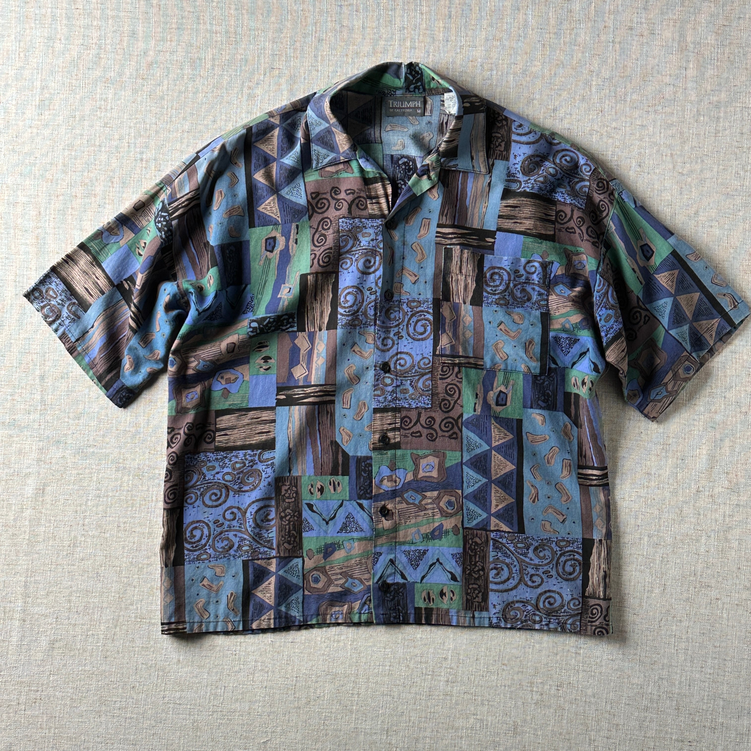 90's TRIUMPH OF CALIFORNIA Rayon Blend Open Collar Shirt USA Made Unisex M