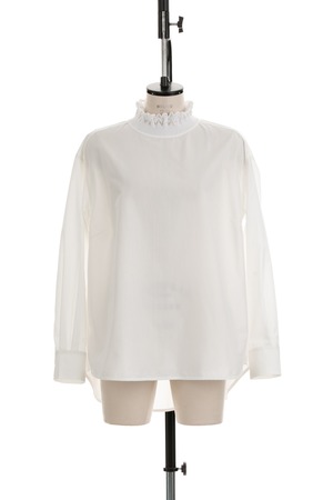 scallop frame pullover