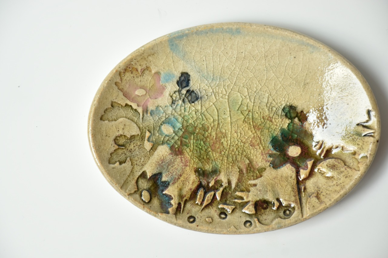 小代瑞穂窯 / 福田るい : ボタ ダ円皿 (小) ②
