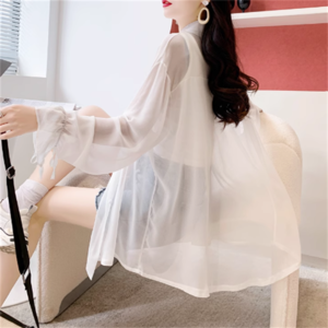 【送料無料】 アウター 2色 カーディガン 袖あり 長袖 フレア袖 フレアスリーブ Vネック フレア Aライン 透け感 薄手生地 かわいい 大人可愛い 綺麗 シンプル カジュアル 大人 上品 おしゃれ お洒落 大人女子 こなれ感 エレガント コンサバ 定番アイテム 体型カバー フェミニン ガーリー 無地 夏 30代 40代 レディース 女性用 ママ デート お出かけ 女子会 お呼ばれ お茶会 授業参観 休日 アウトドア 着回し 普段使い 韓国 ファッション シースルー スタイル 着痩せ