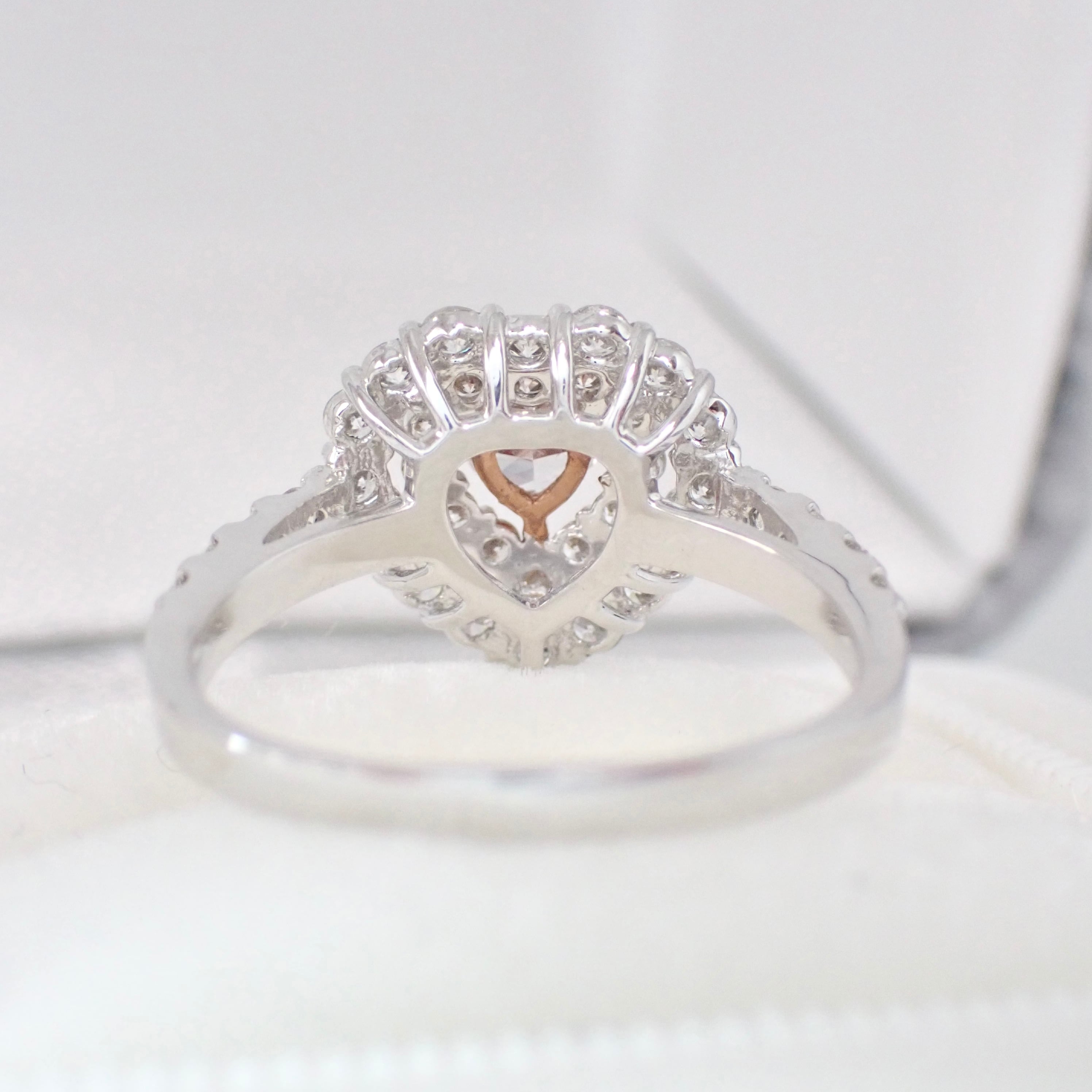 【Made in Japan】Pt950 K18 ゴールド プラチナ 0.30ct Fancy Light Brownish Pink Heart  Shape Halo Ring ピンクダイヤ リング 天然ダイヤ ダイヤモンドリング 0.69ct ハートシェイプダイヤモンド