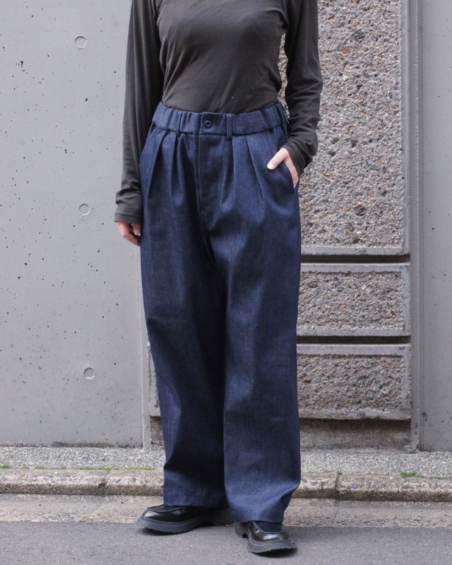 【Audience】10oz SALVAGE 2TUCK DENIM EASY PANTS