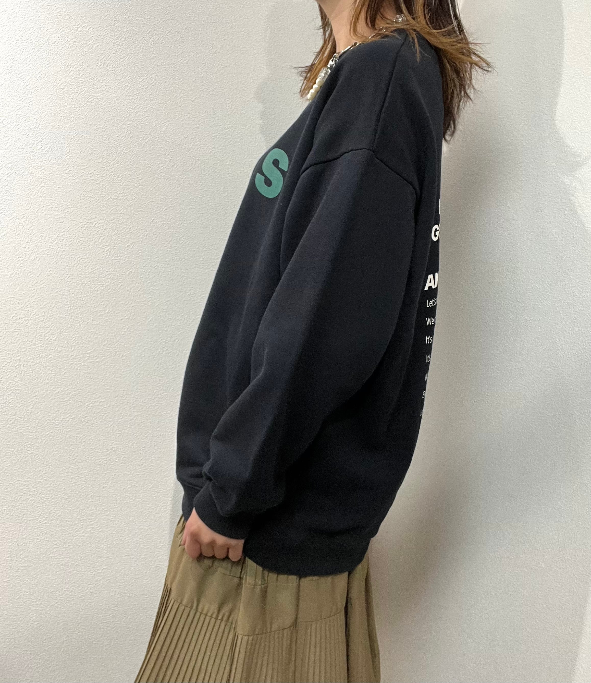 NUS】国産裏毛バックロゴプルオーバー 550-35531 | Posie dress