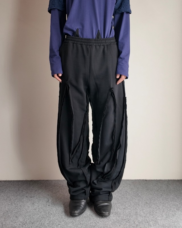 【26/AW STRONGTHE】BLACK / SPIKY TRUCK PANTS