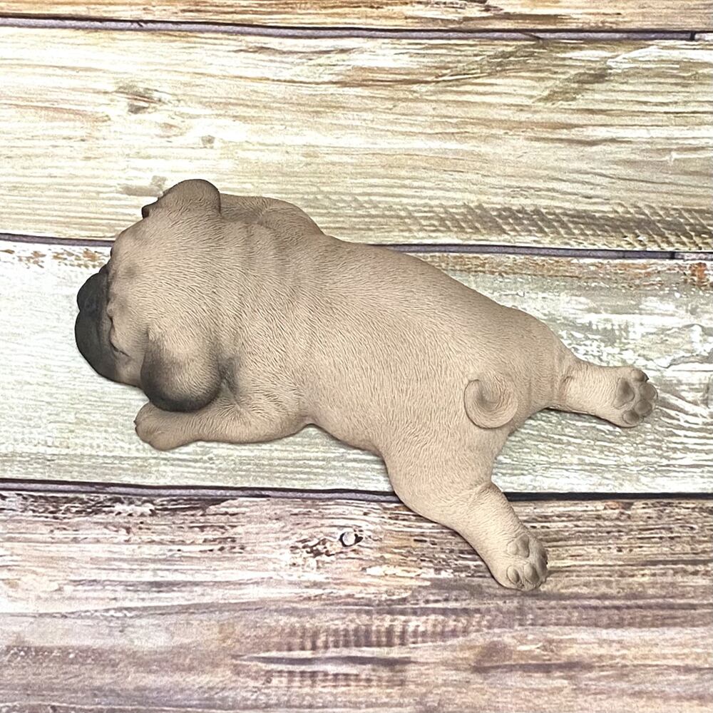 うつ伏せパグ ドッグオーナメント