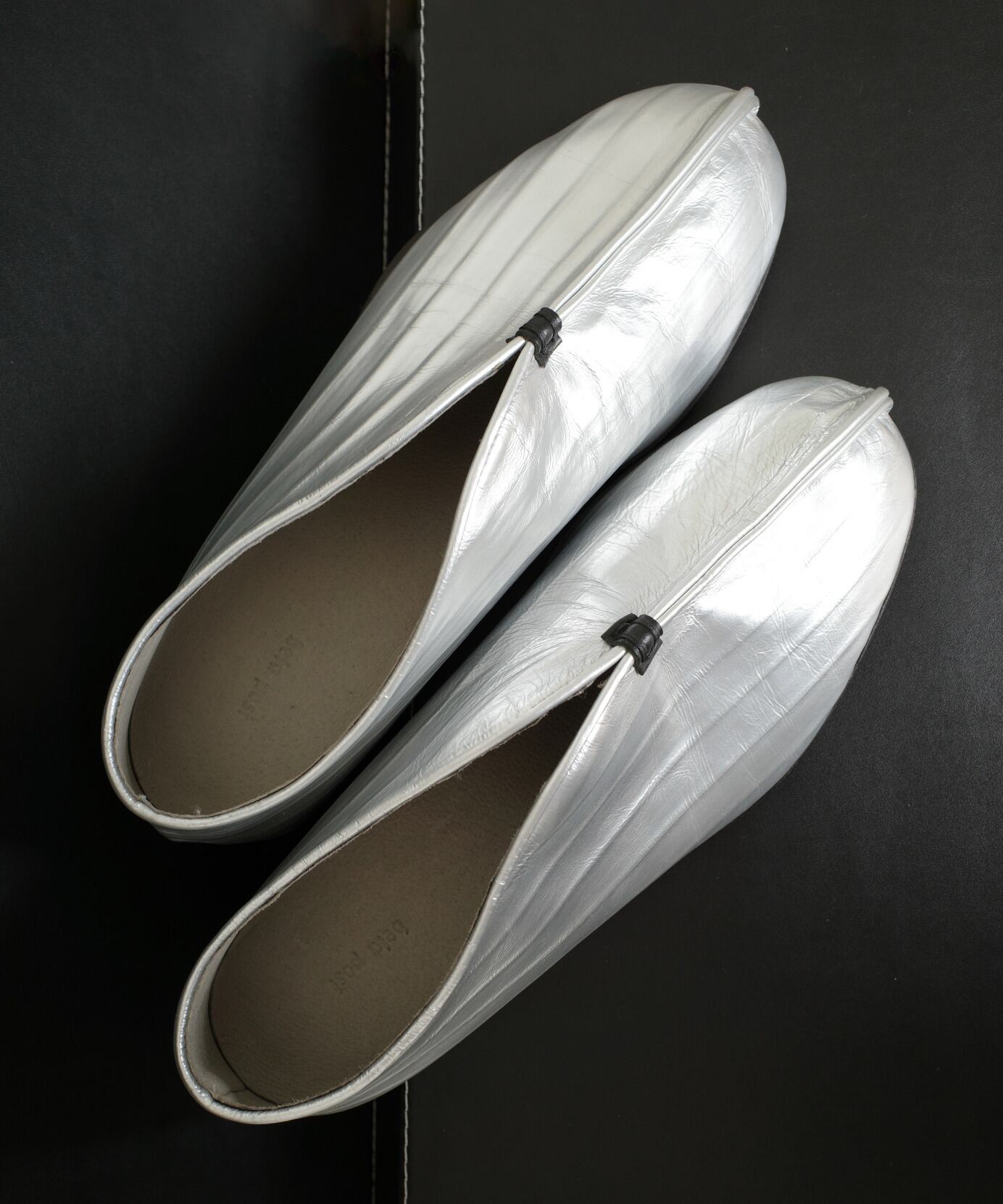MARIEOHIRA / SHO-001 Paulownia Slipon / Black / Sole Natural