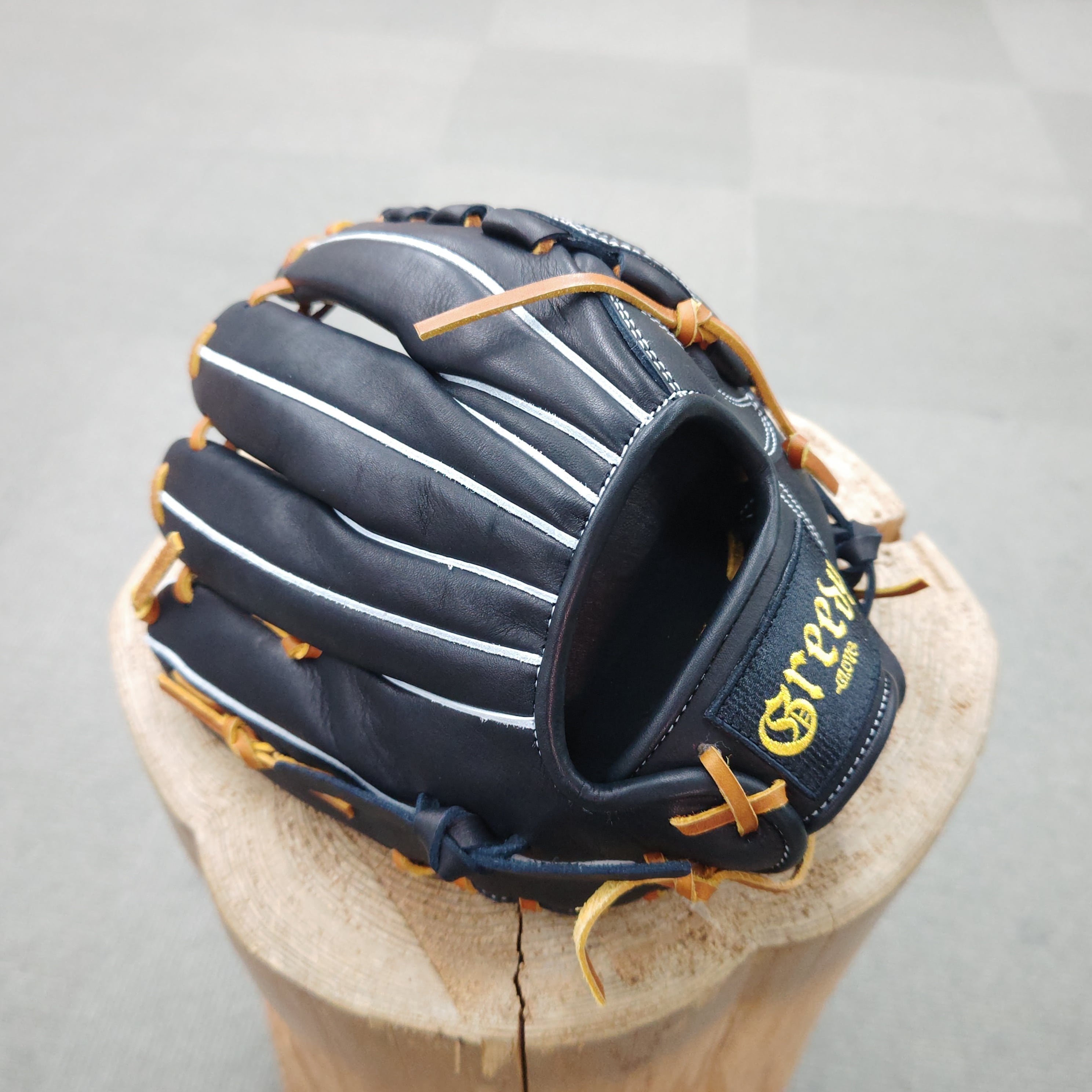 Greedy グリーディー ゴムソフトボール用 軟式野球用 特殊重心グローブ