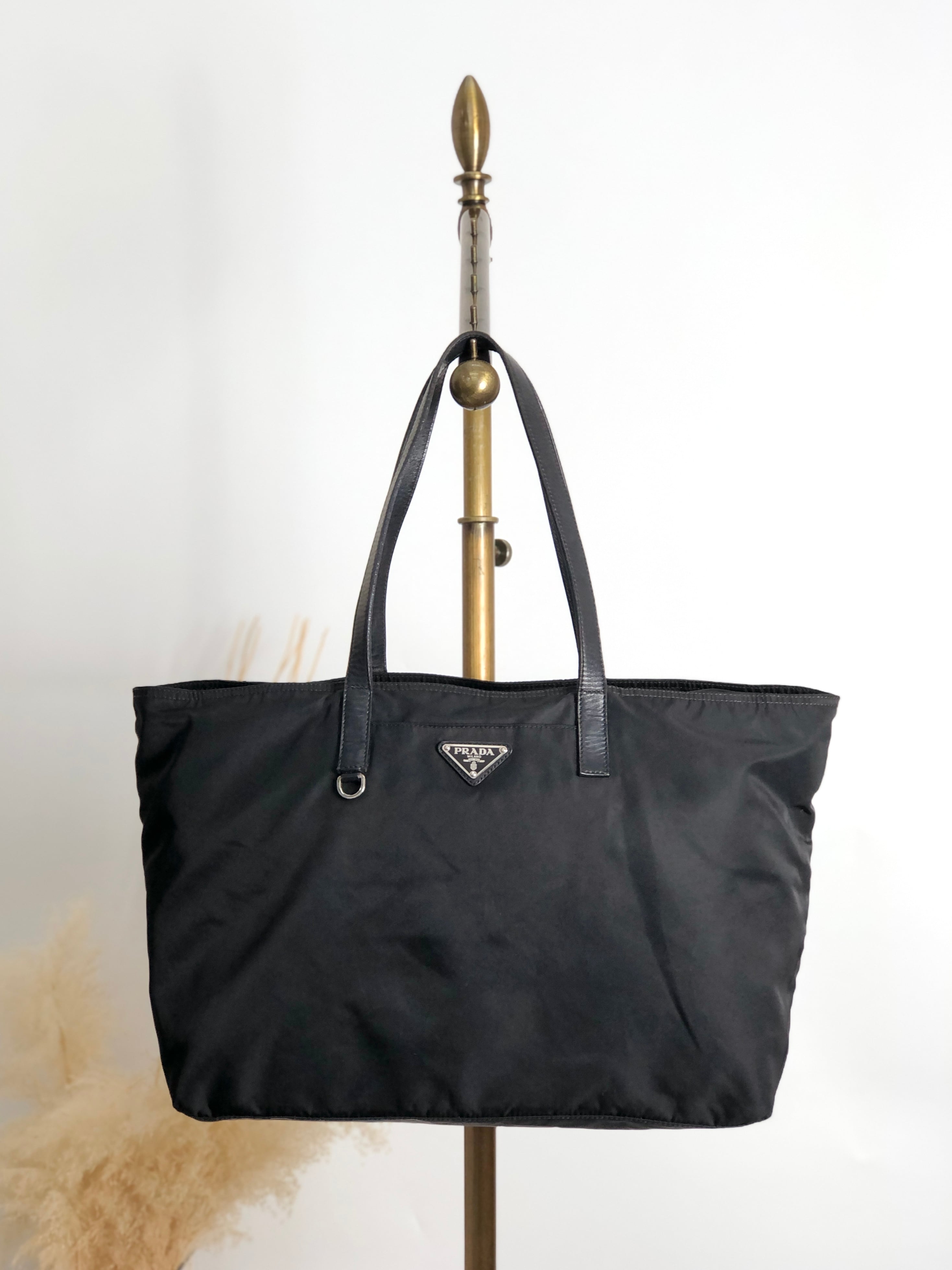 PRADA プラダ ハンドバッグ ブラック トライアングルロゴ ナイロン トートバッグ vintage ヴィンテージ オールド mbeuzk