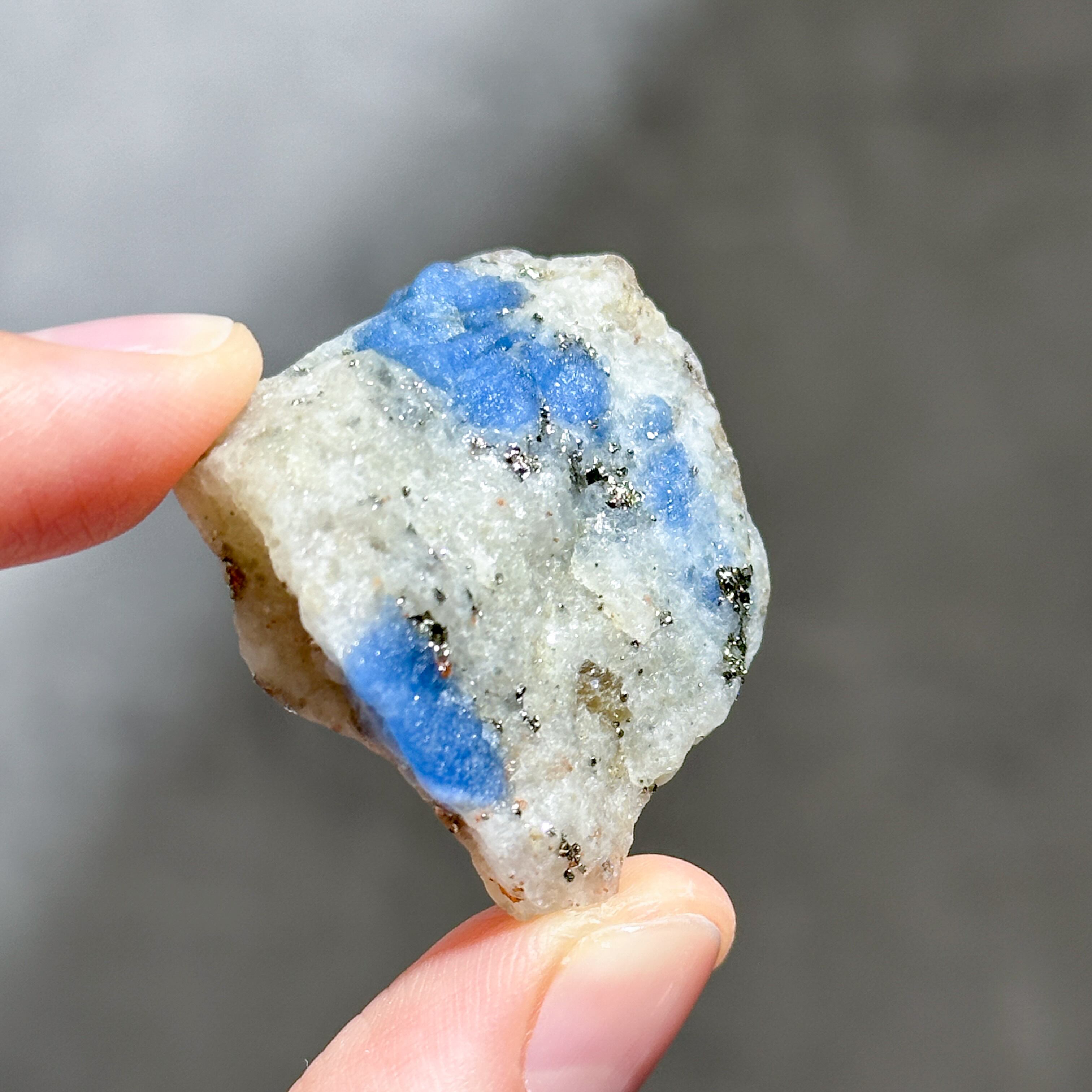 蛍光◎アフガナイト 原石71◇Afghanite◇ 天然石・鉱物