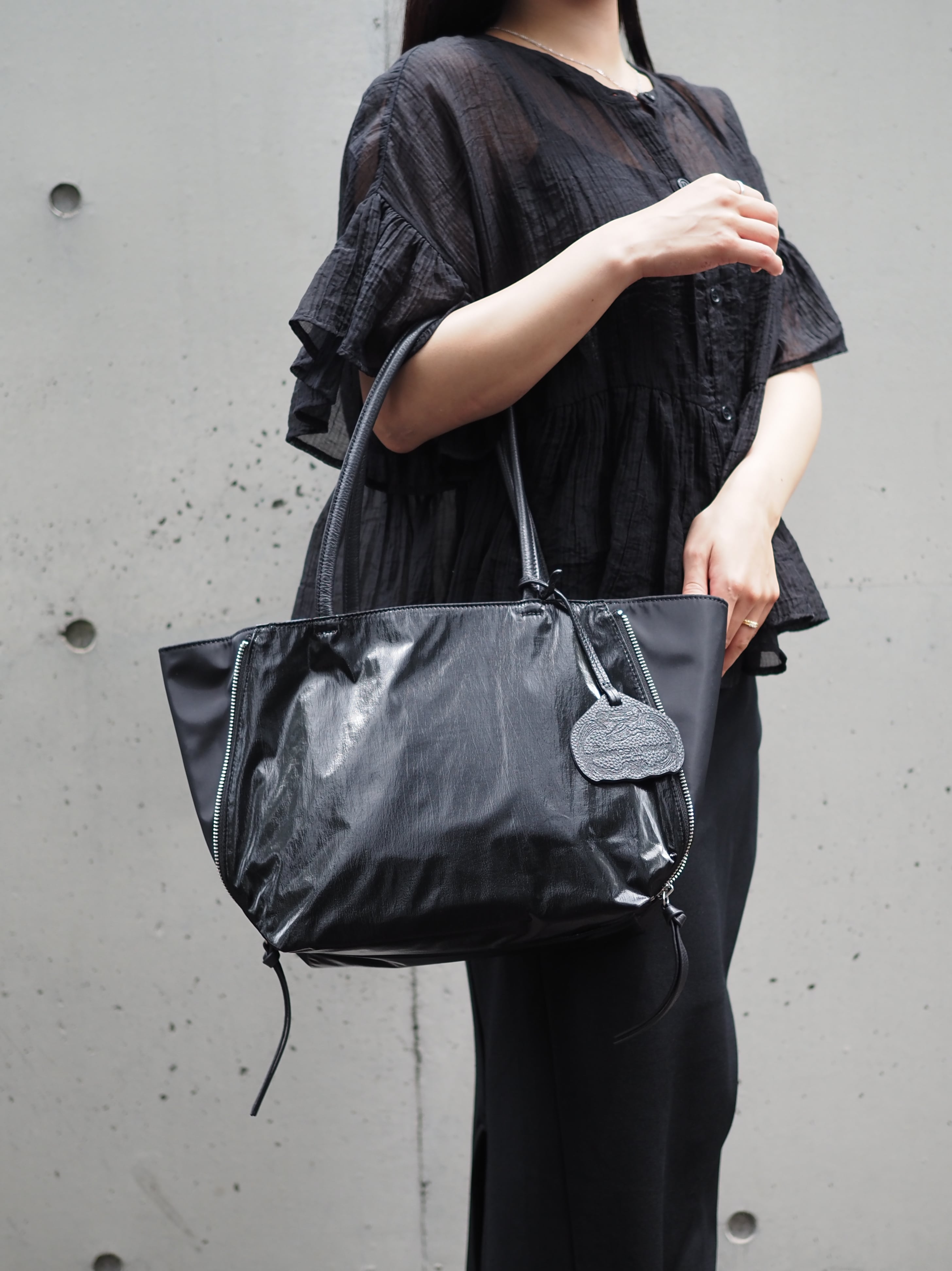【40%OFF】大人気トートバッグ(Mサイズ)PN-0347MA(090909)ブラック【Autumn Selection】