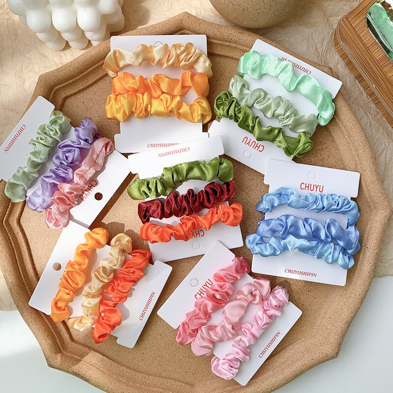 セット レッドアクセサリー ブラック・アイド・ピーズ64956963513