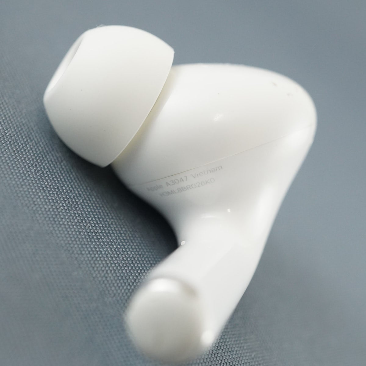 Apple AirPods Pro 2 右イヤホンのみ USED品 エアーポッズ プロ R 片耳